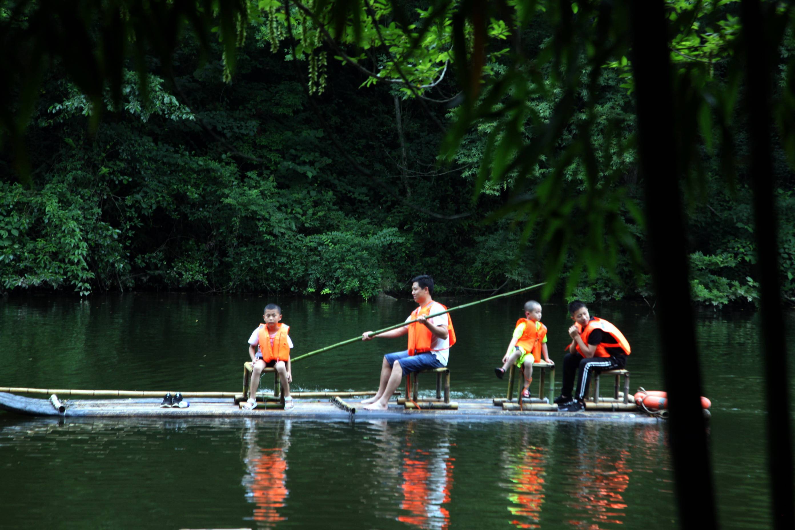 四川阆中思依镇:发展乡村旅游 打造"四张名片"_杨家河