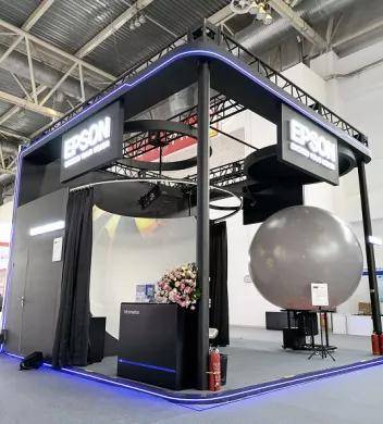 爱普生首秀国际游乐设施展 梦幻光影惊艳亮相