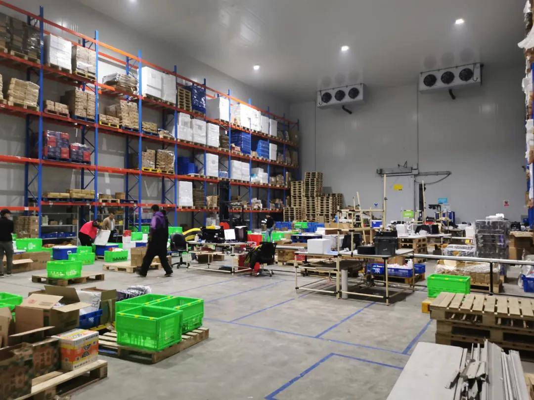 火品仓库配送员的1/4 天,团长想知道的都在这里!