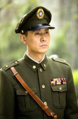 因戏生情娶小11岁演员,如今生活状态令人艳羡_常小川