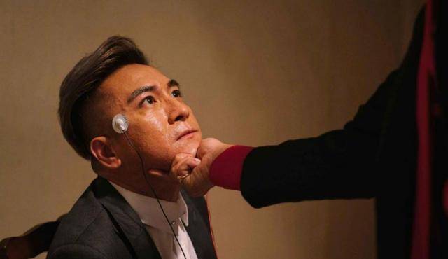《使徒行者3》:韦作荣六亲不认,章纪孜惨遭毒手,他的报应来了