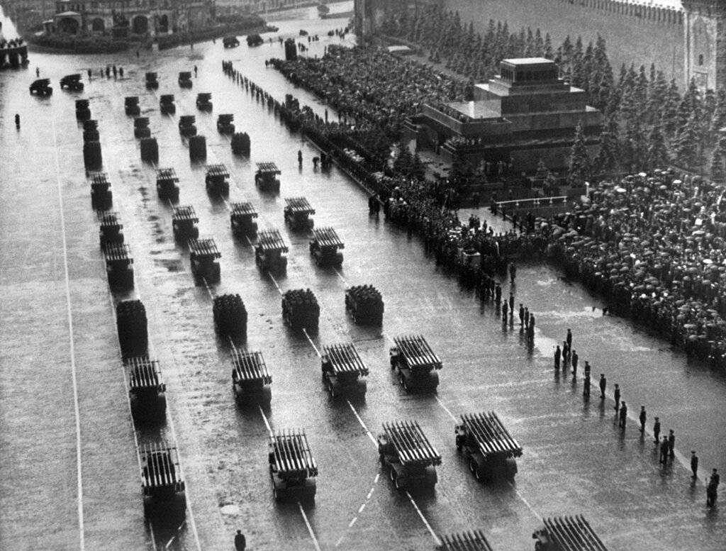 历史老照片：1945年6月24日莫斯科红场胜利大阅兵-搜狐大视野-搜狐新闻