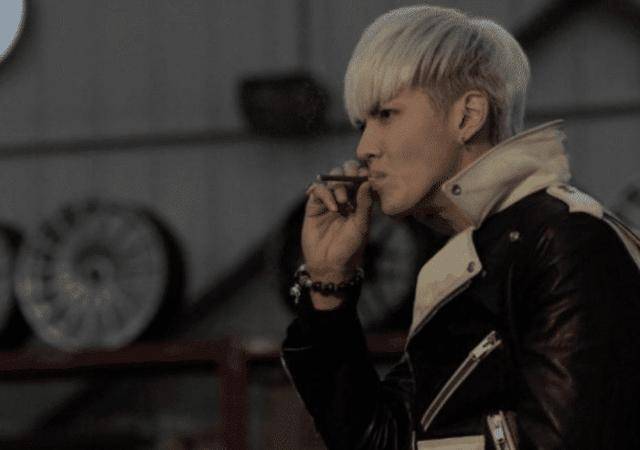 原创同样是演痞子,前5位都算在模仿,只有他隔着屏幕都让人害怕!