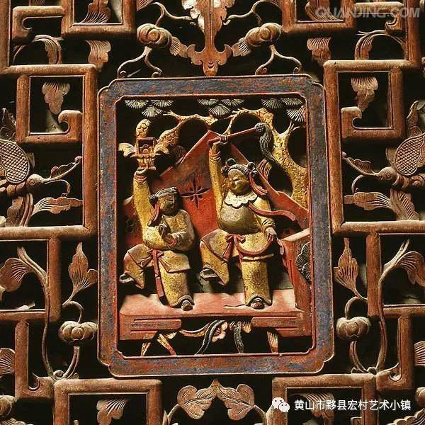 承志堂木雕精美绝伦,以密集型劳动为代价的徽州木雕艺术精湛,展现了