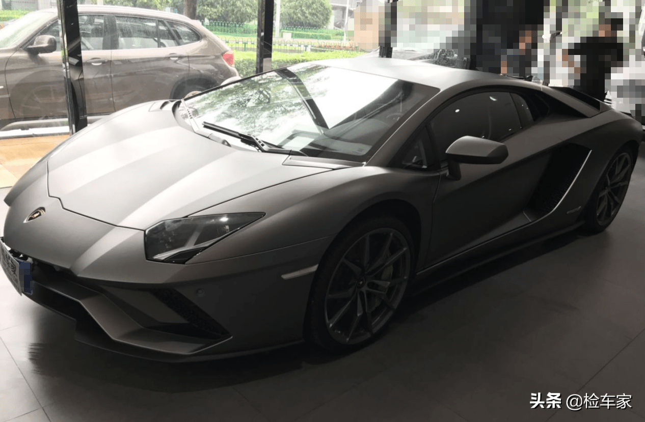 花430万买这辆兰博基尼大牛有多香?