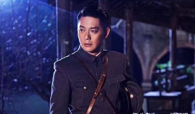 原创初代一哥程前巅峰离职与董卿热恋6年如今生活如何