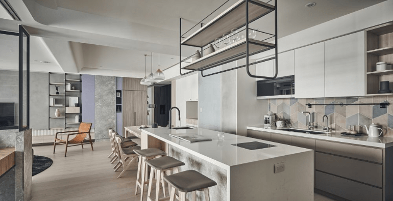 厨房太小很难用?收纳翻倍的橱柜规划方法,让你不再困扰