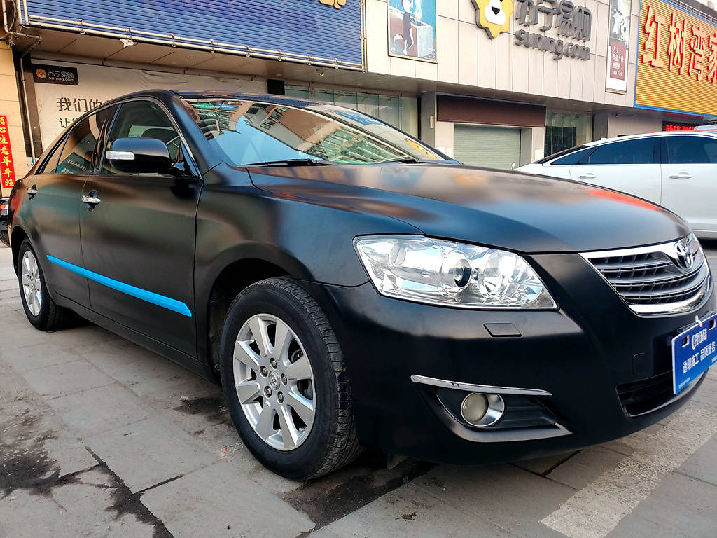 丰田凯美瑞车身改色电光金属黑