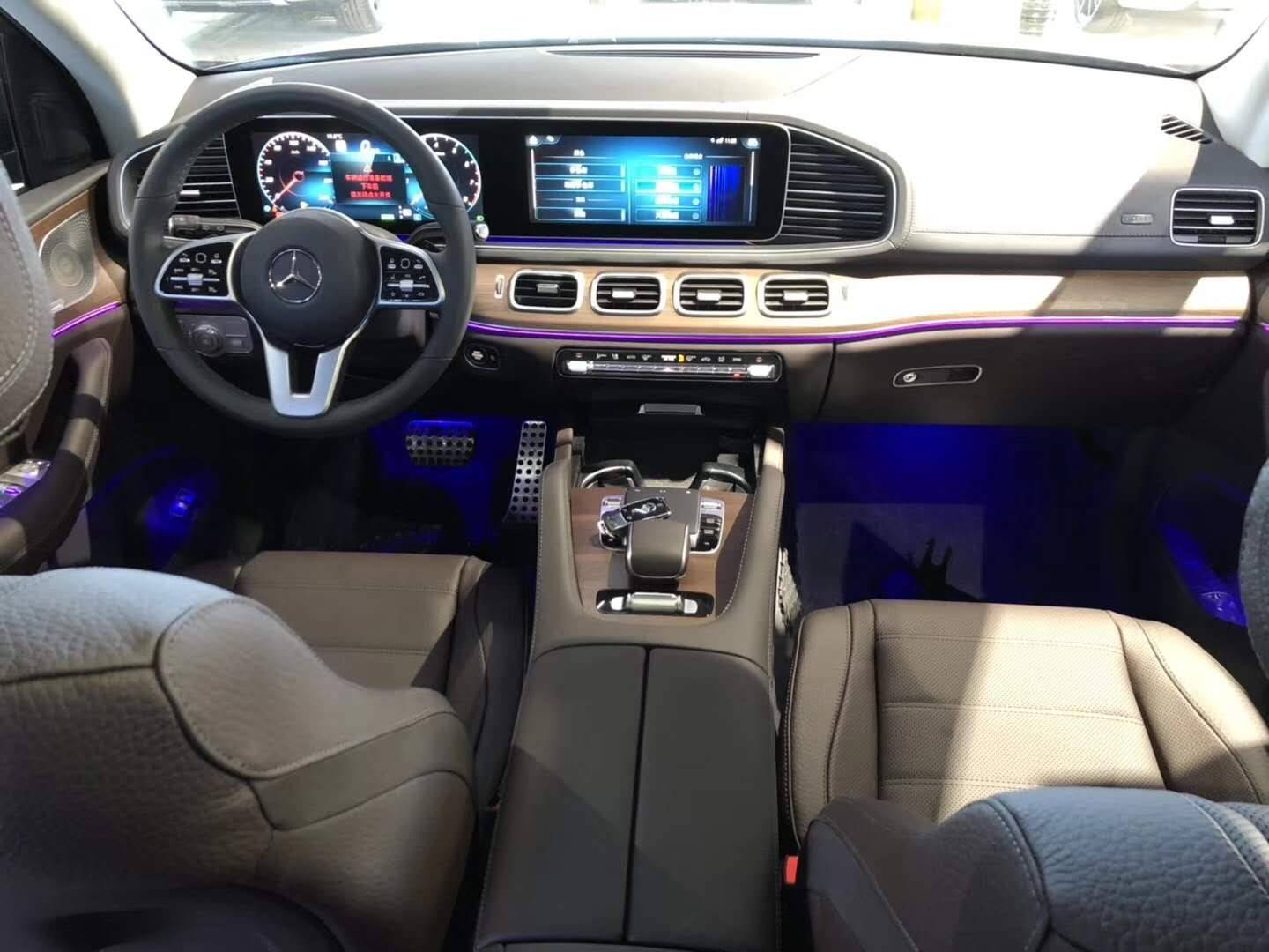 2020款奔驰gls450新行情销量领先依旧火爆