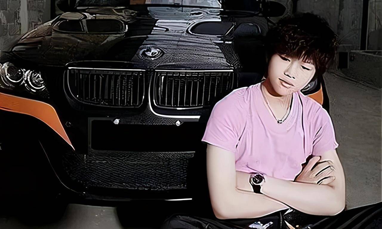 李天一早有前科无证驾驶宝马打伤夫妇还叫嚣是李双江儿子