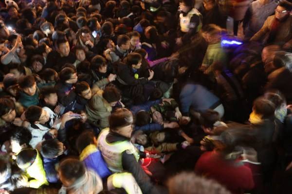 1994年,湖南衡阳火车站踩踏事件揭秘_手机搜狐网