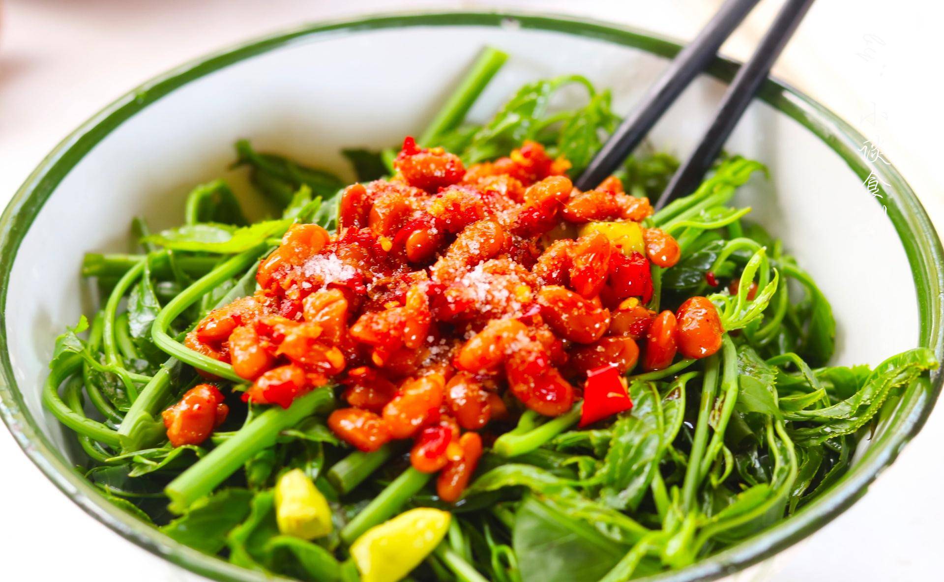 食刻tip:1,树头菜属于一种野生蔬菜,但是现在已经开始有人种植了,不过