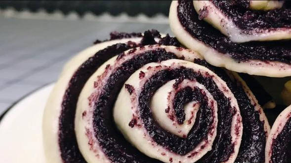 【双色黑米花卷】做法步骤