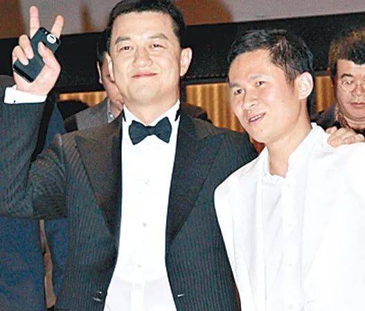 这只是钱峰雷慈善之旅的第一步.