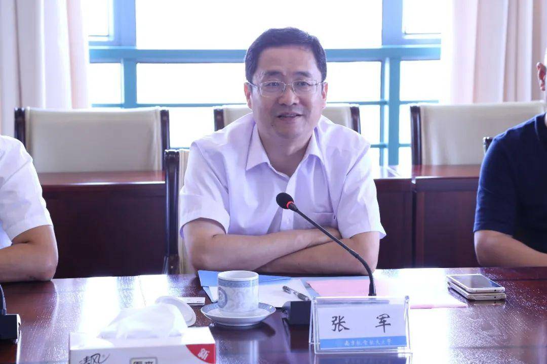 青岛新添"准70后"副市长;孟凡利辞去市长职务_张军