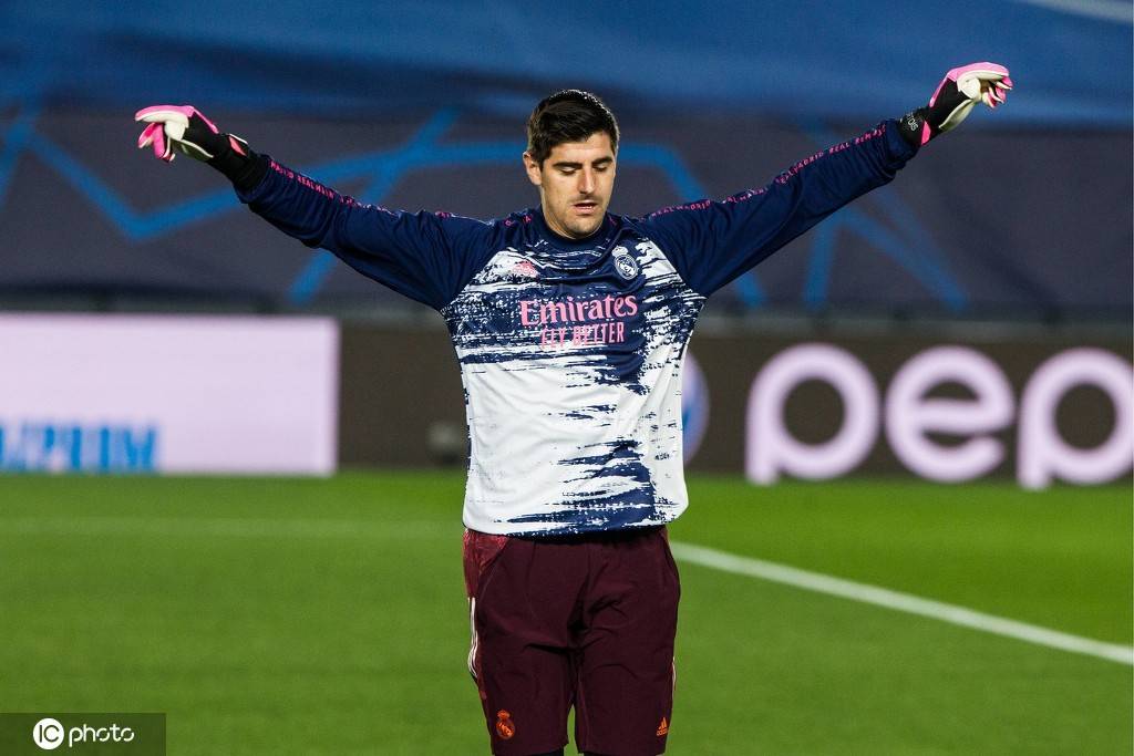 库尔图瓦否认签约巴萨,皇马更合心意