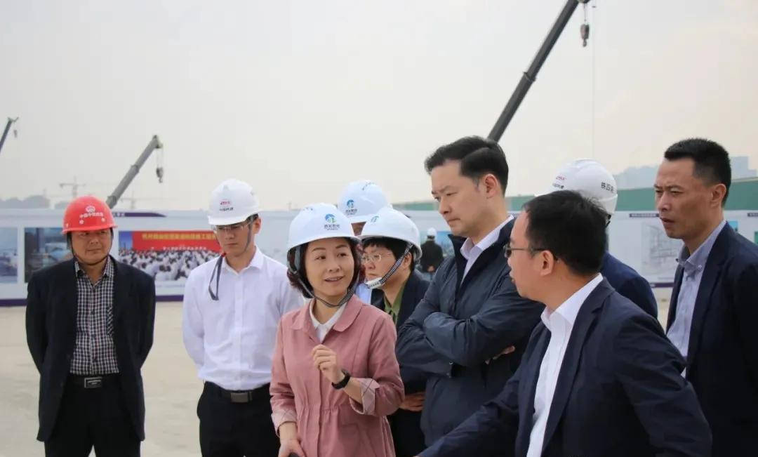最后,盛悠市长称赞了杭州西站枢纽站城融合的设计理念和取得的成绩