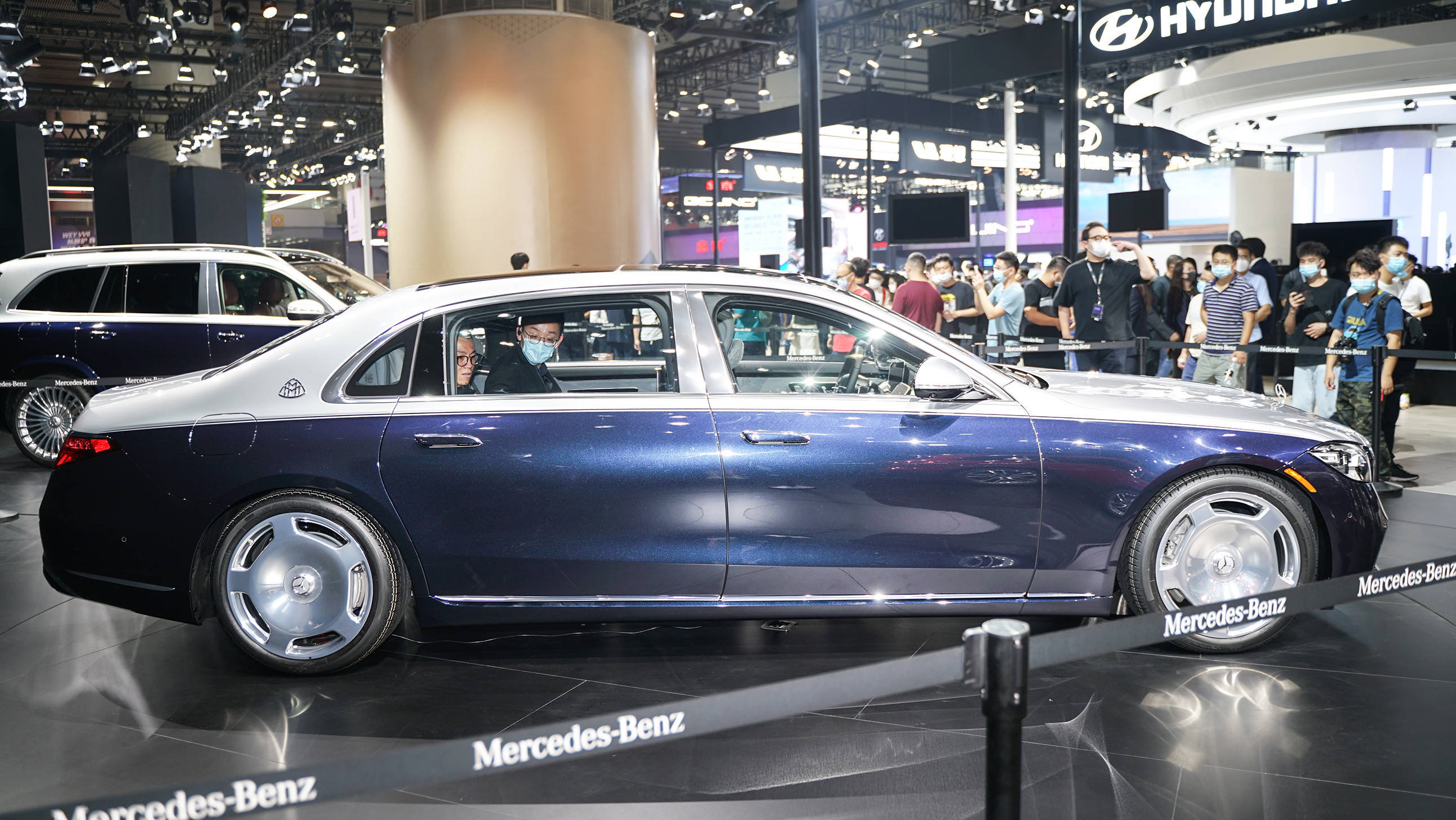 全新一代迈巴赫s级正式发布!