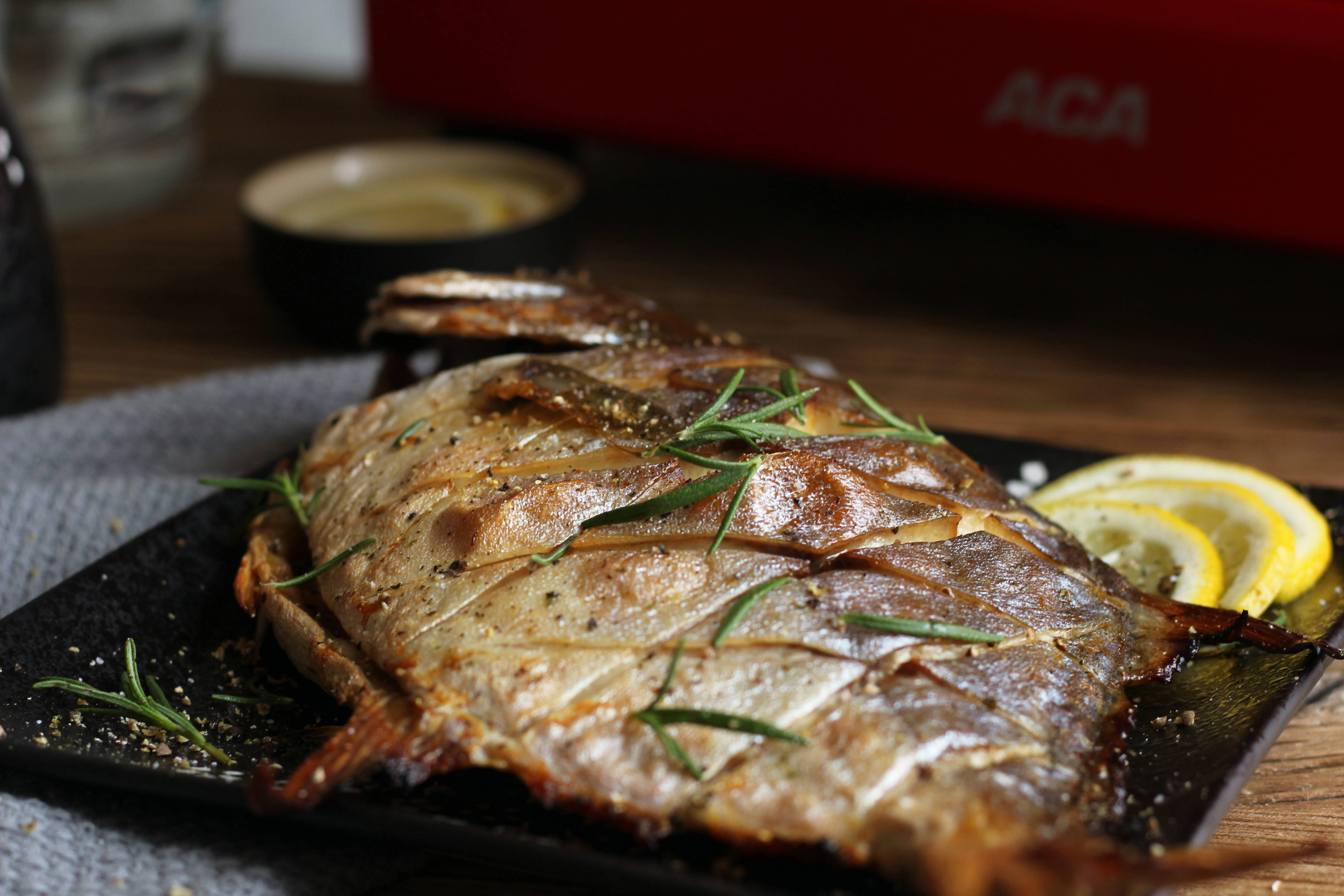 下飯重口菜烤金鯧魚外皮微焦有彈性魚肉細膩入味下酒下飯