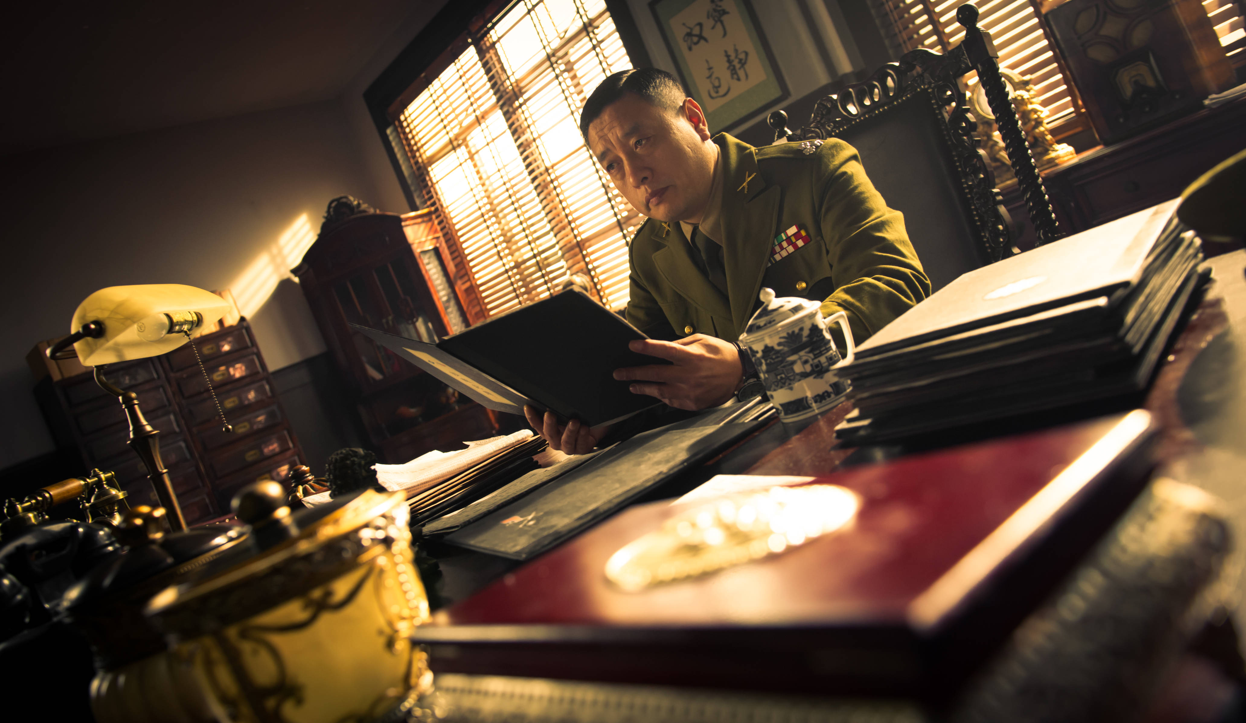 刘立伟《大农商》热拍老戏骨张力十足 演绎村支书改革致富