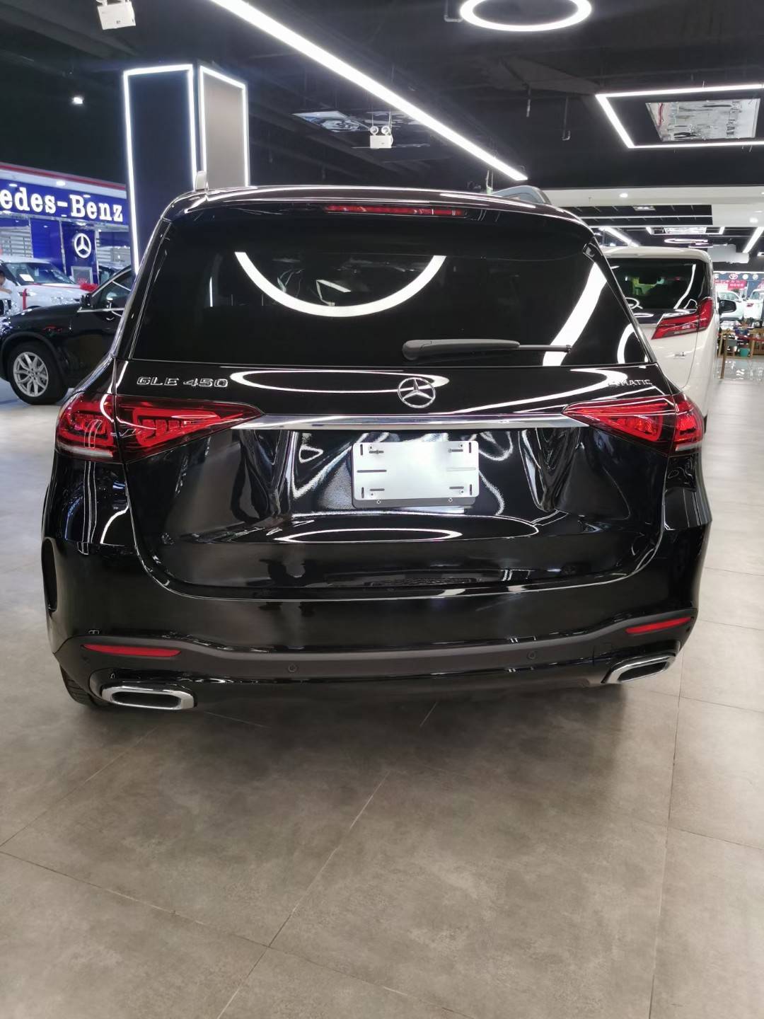 2020款奔驰gle450 豪华时尚型越野一应俱全