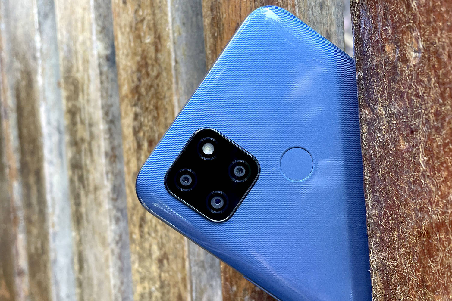 e开箱真我q2i搭载入门5g处理器联发科天玑720