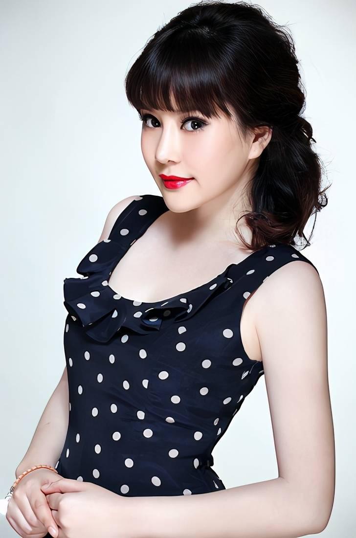 由于北影厂与中影集团合并,所以袁茵是中影集团演艺人才中心的演员