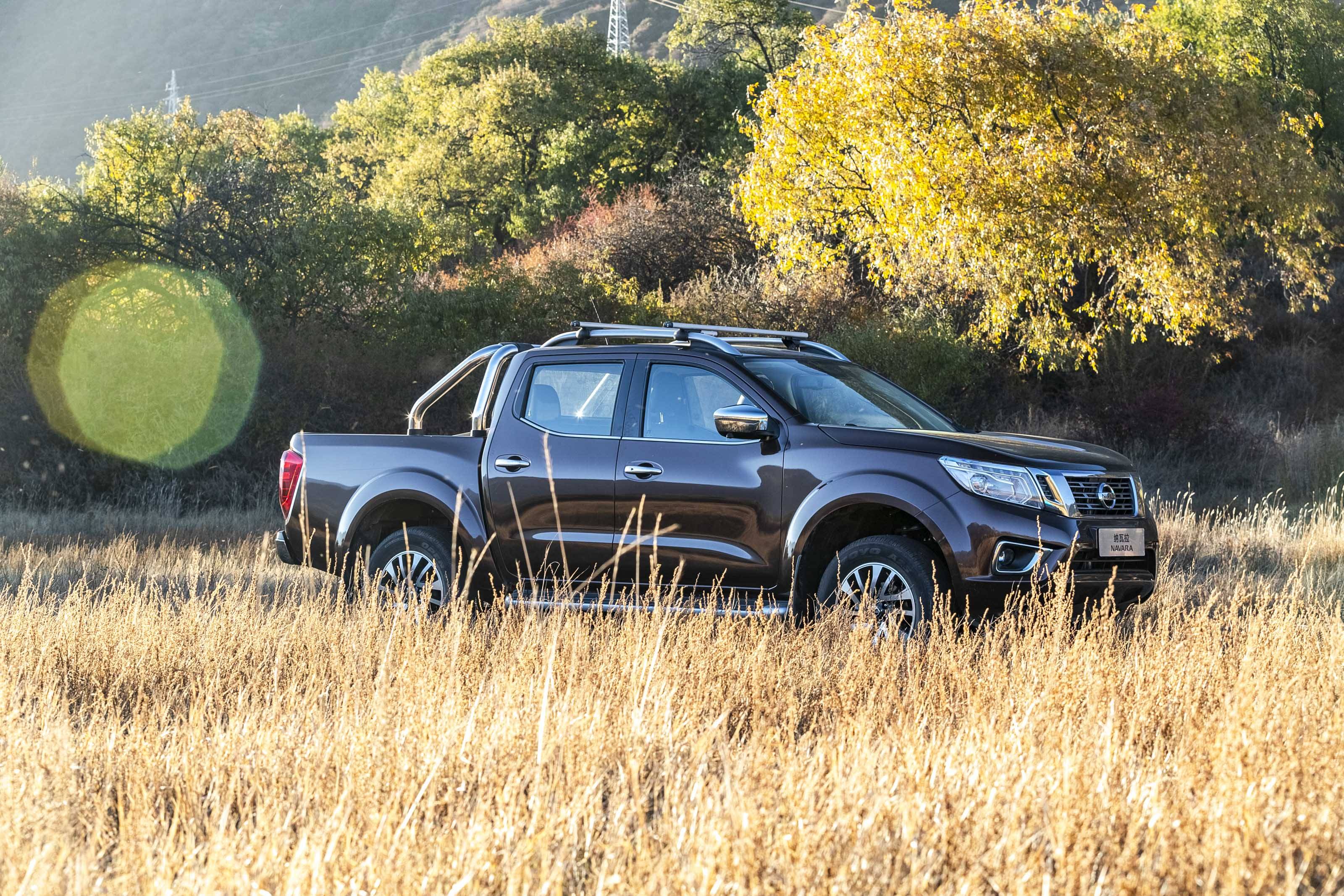 堪比中高档suv的内部配置,加上优秀的动态表现,让这部硬派皮卡在同