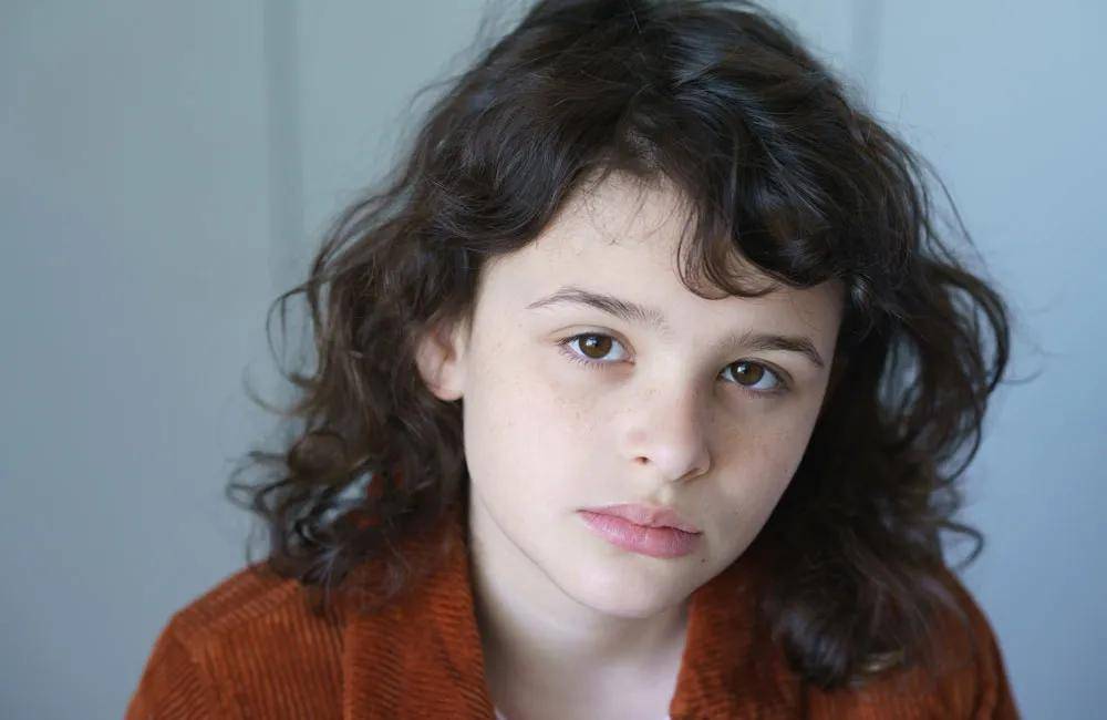 被偷走的童年:一代犹太人逃亡史!