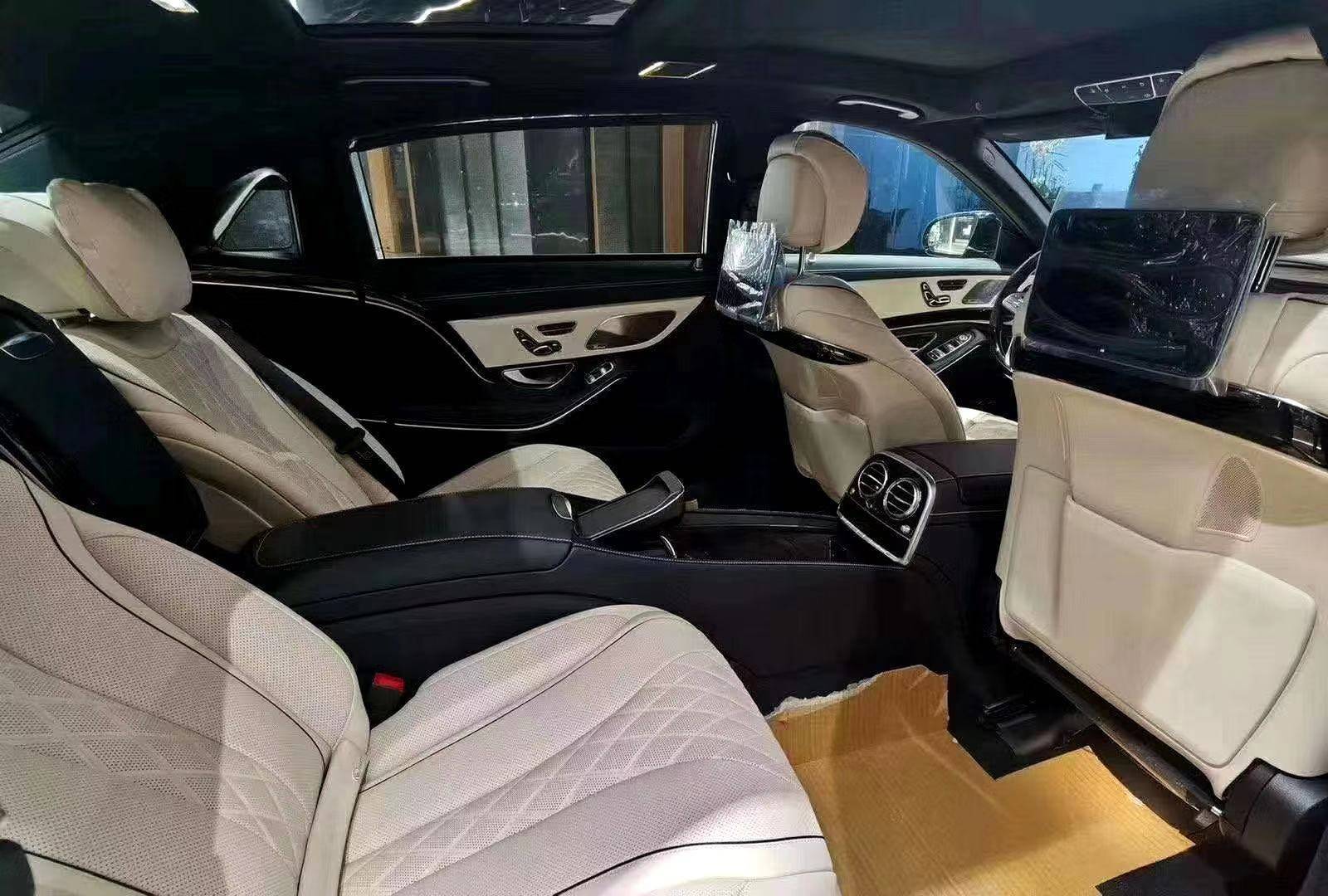 款奔驰迈巴赫s450 ;行政座椅 – 提供舒适无比,可供安睡的后排空间