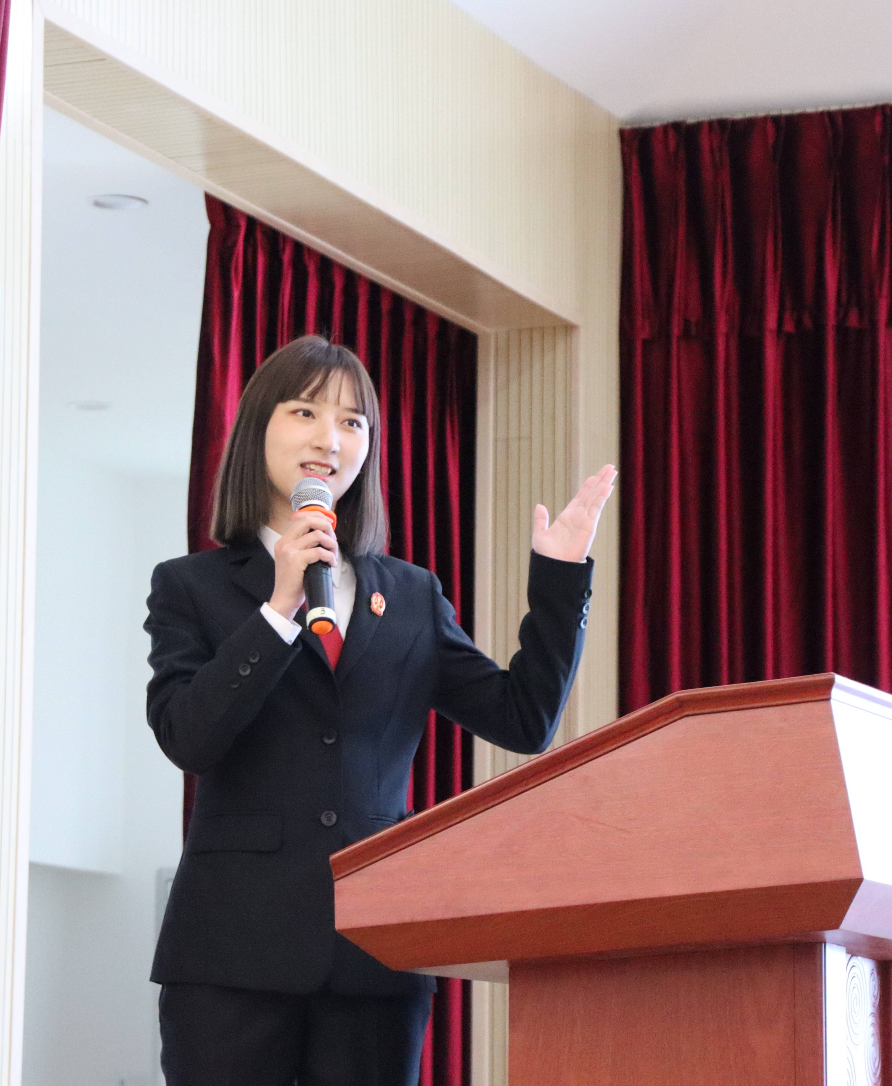 综合审判庭庭长王兰邦结合自己在审判工作中遇到的青少年犯罪真实案例
