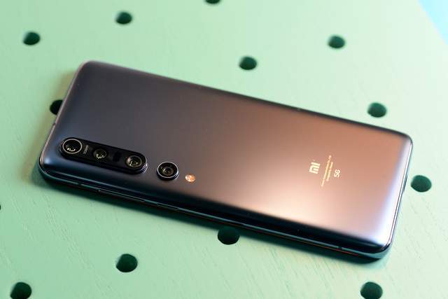 原创小米11首张外观图曝光,看起来可信度不低,后置三摄