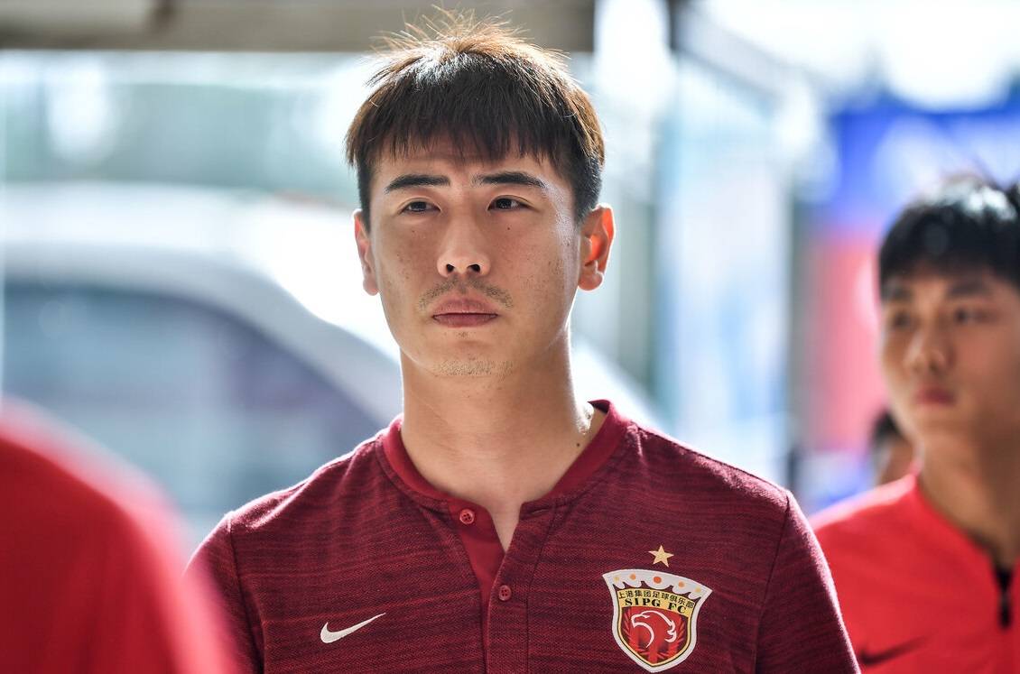 上港功勋门神意外成离队热门,曾为球队效力多年,新东家浮出水面_孙乐