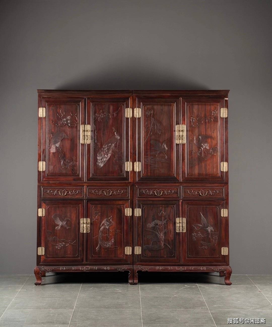 中式奢华之美,婚礼嫁妆,大红酸枝,丝翎檀雕大衣柜_柜子