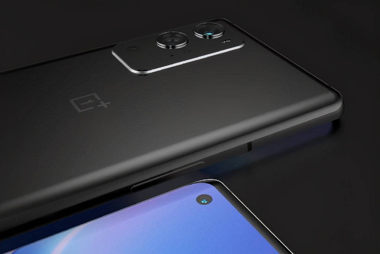 一加9系列曝光,中,大和超大杯组合,为消费者提供了更多的选择