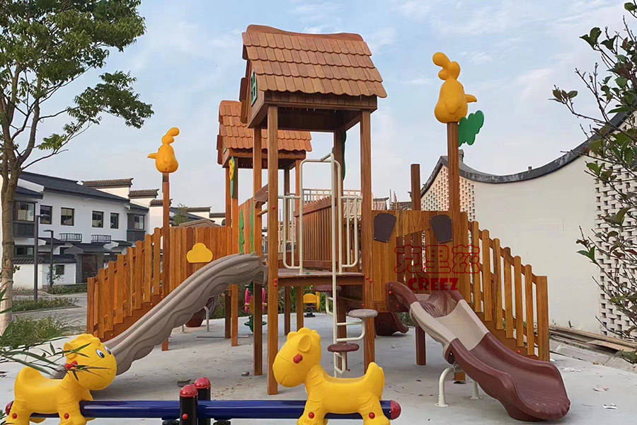 户外木质游乐设备到底用防腐木还是进口木这些讲究你可知道