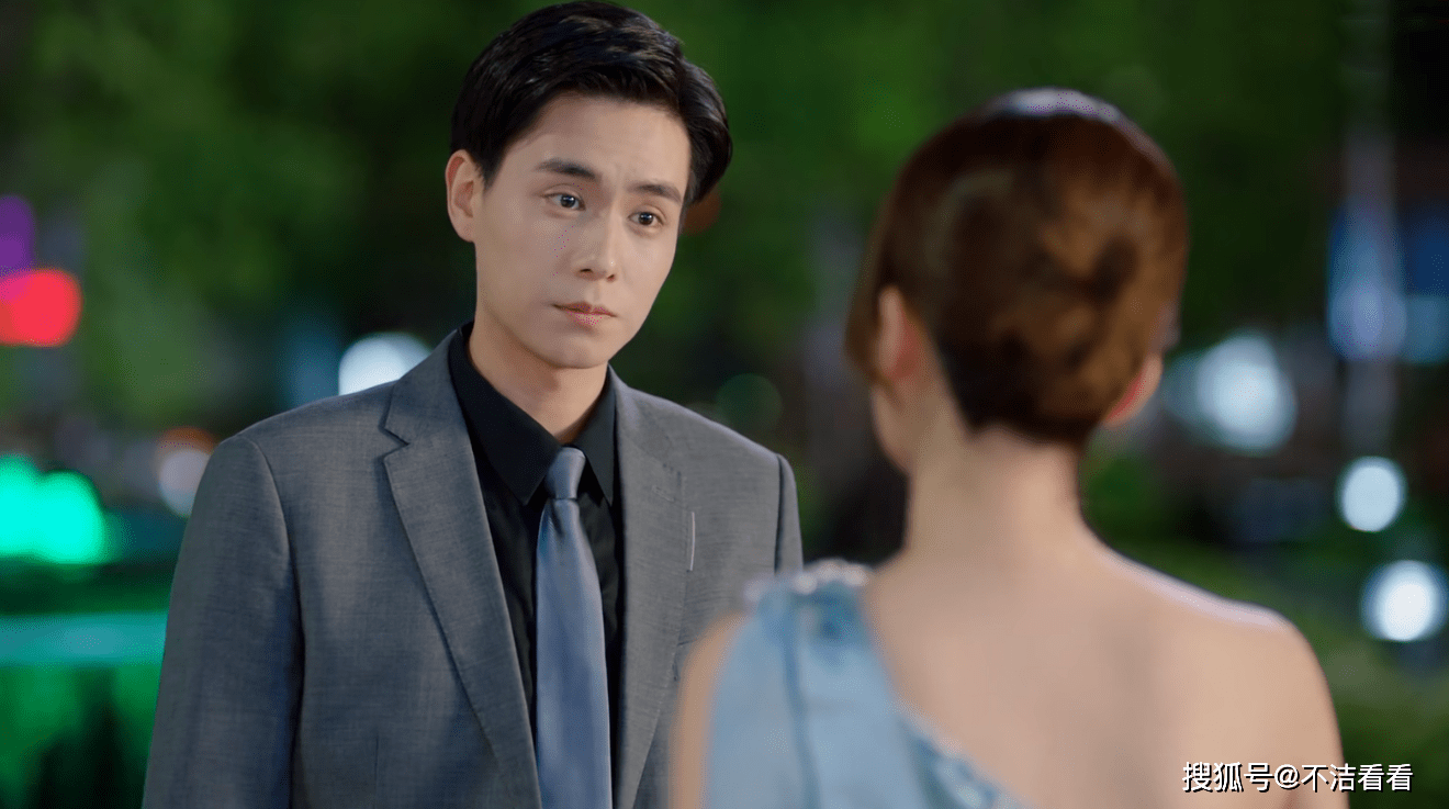 《小风暴》豆瓣评分出炉,男女主颜值加分,后期还会继续涨?