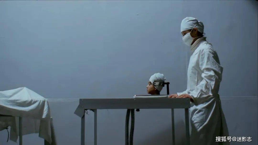 31年前的国产邪典科幻片,会说话的美女人头,曾经吓坏无数人!