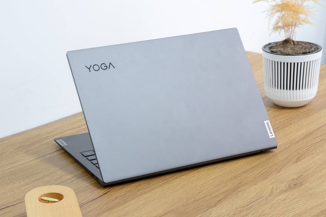 25k超高清屏谁敢小看yoga13s2021