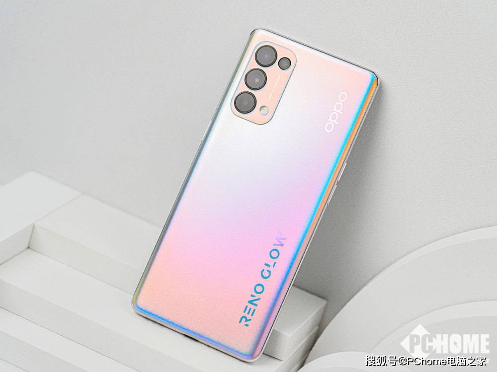原创炫彩渐变夜光呈现opporeno5pro星河入梦版图赏