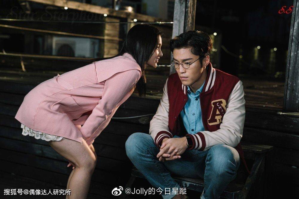 《踩过界2》一改tvb以往的故事结构 绿叶才是主导!