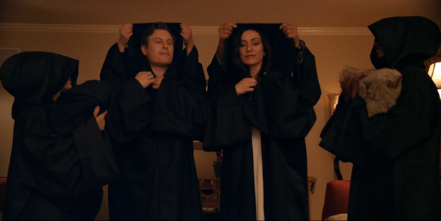 虽然披着"磨坊电影"的外皮,但《恐吓包裹》本质上却是在对老恐怖片的