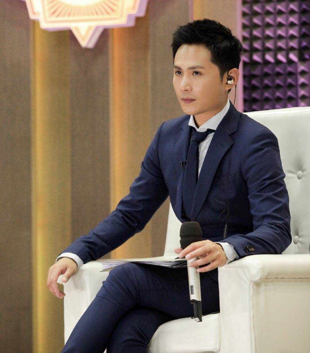 原创乔诗语边江被游戏公司换掉只因公开喜欢肖战不敢得罪二次元