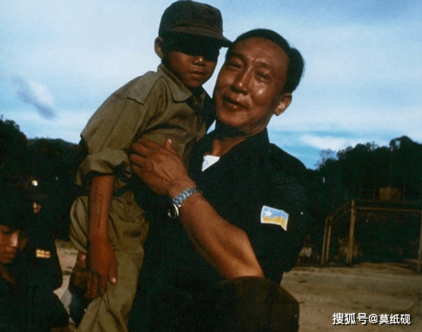 坤沙为何能成为金三角霸主原来幕后有能人还和国民党藕断丝连