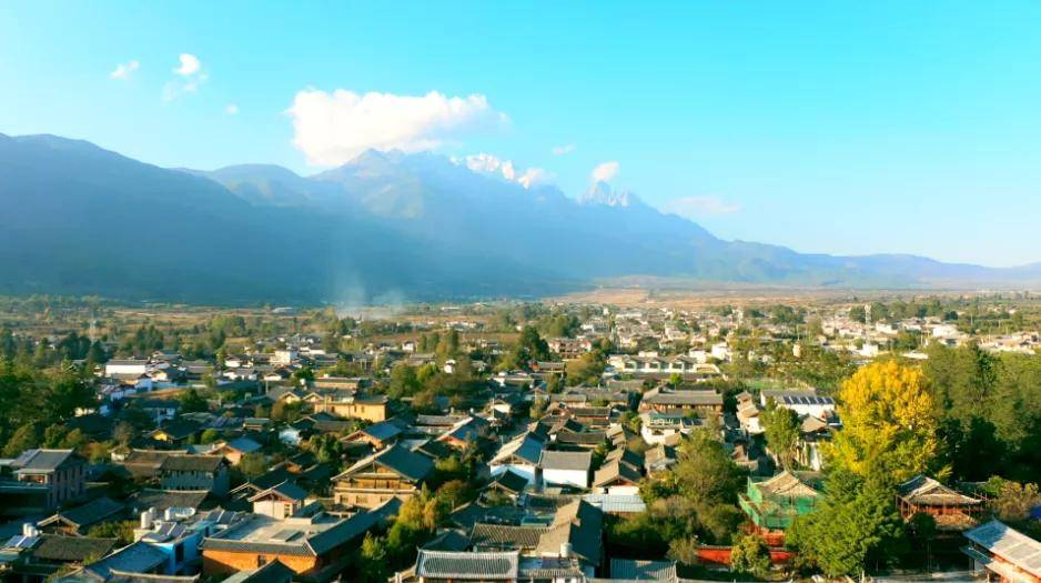 驾雾的美丽县城 如歌如梦的生命行板——美名:丽江·玉龙纳西族自治县