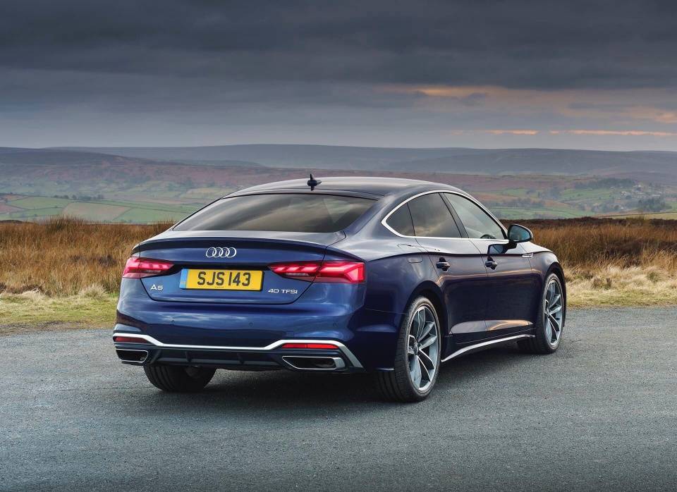 最美豪华轿跑,可居家可撩妹,新款奥迪a5 37.18万元起