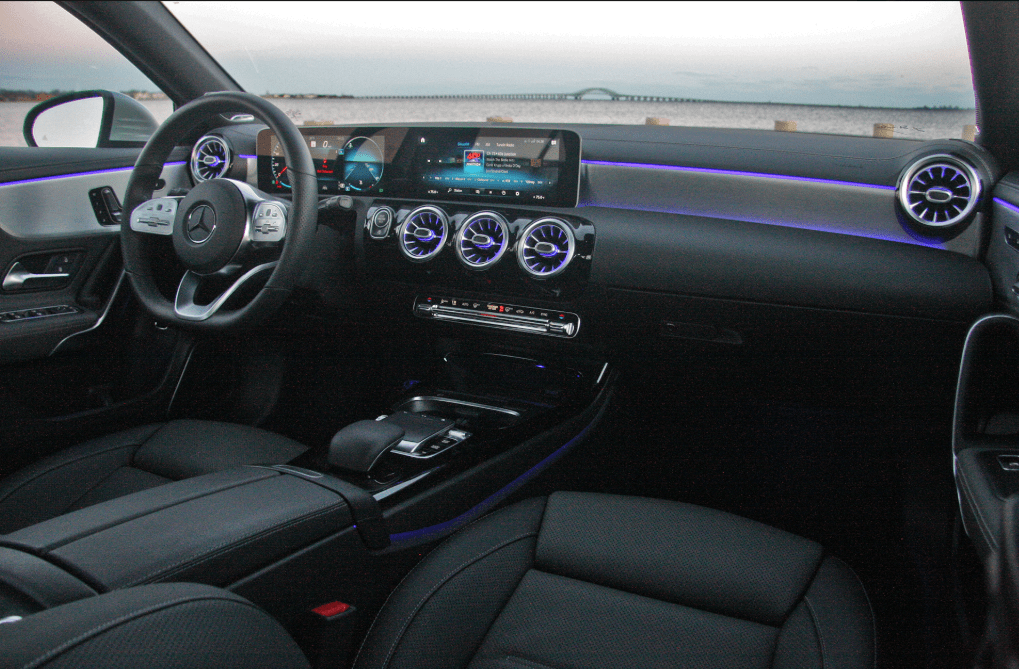 颜值至上20t四驱这才是完全体的奔驰a220l