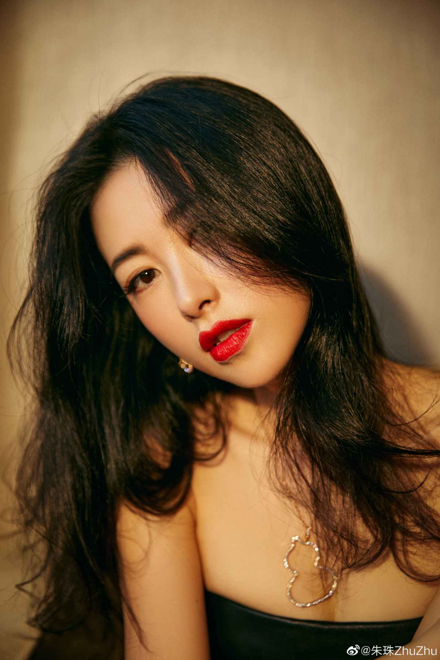 【美妆江湖】朱珠的穿衣秘诀