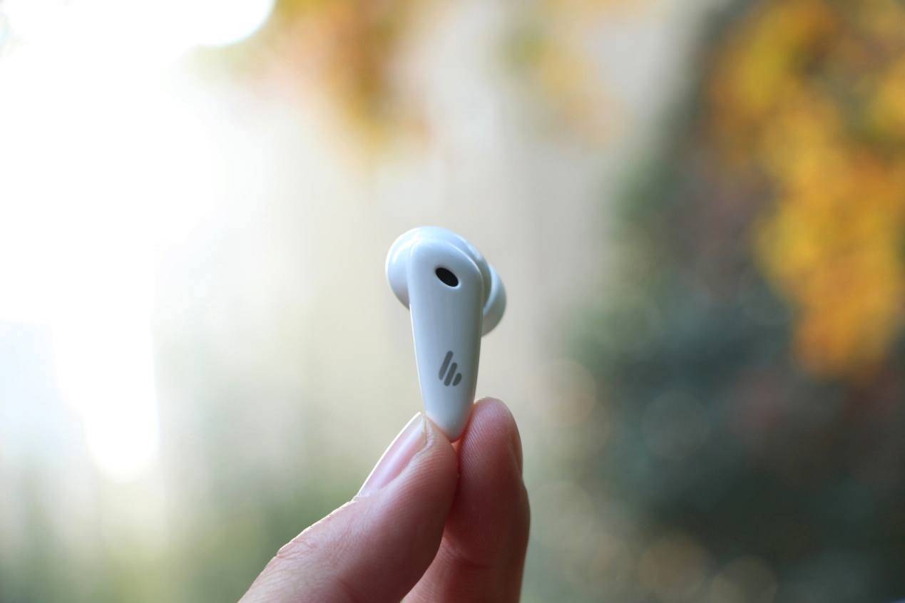 智能穿戴设备新体验漫步者funbuds蓝牙降噪耳机开箱