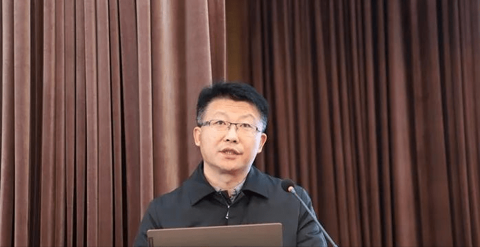 枣庄市薛城区奚仲中学举行第二届家委会成立大会